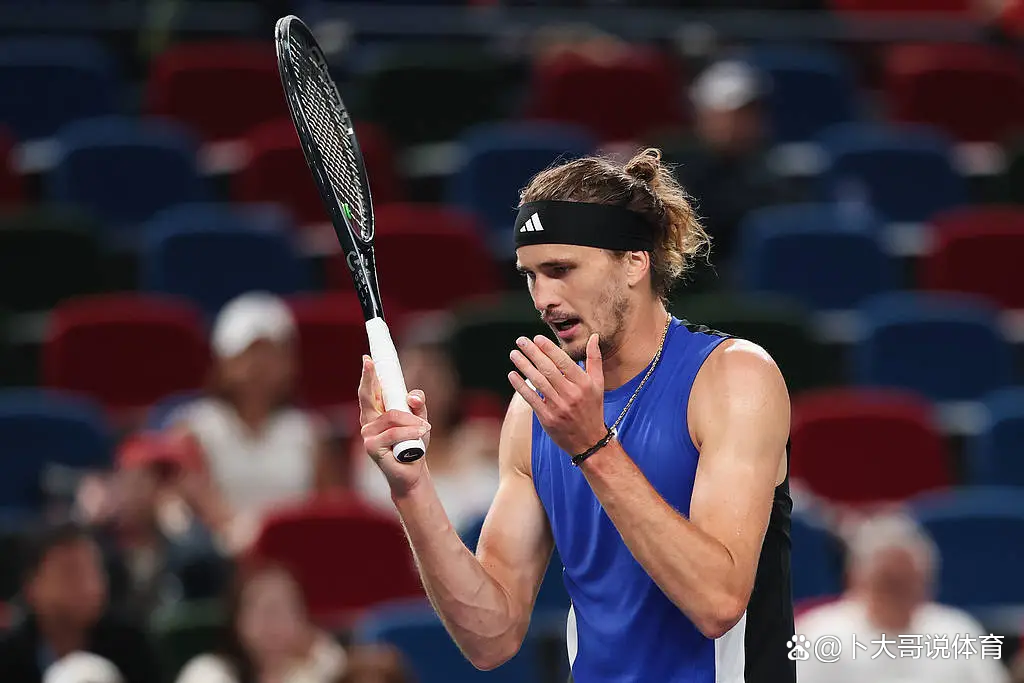 爱游戏下载-ATP总决赛横扫法网，兹维列夫惊艳四座